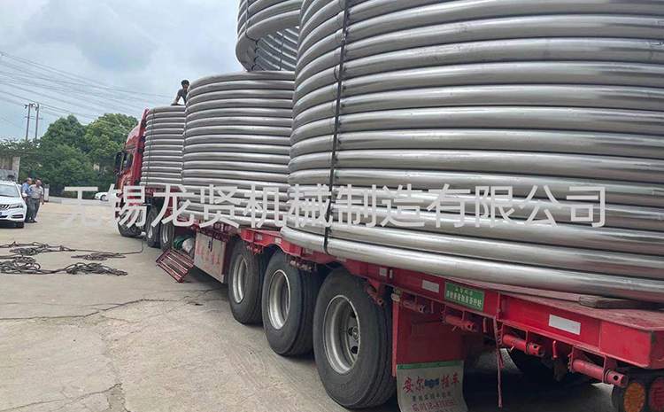 不銹鋼半圓管：看起來(lái)普通，其實(shí)是個(gè)隱藏的高手！