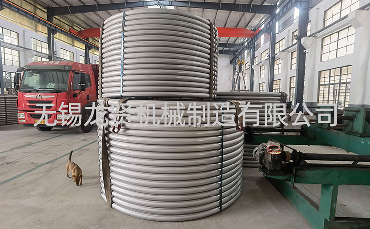 化工封頭外半管碰見接管怎么避開？